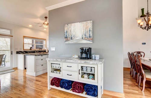Branson House | Secluded Branson Escape w/Pool & Game Room!