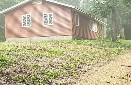 Teeds Grove Cabin | Secluded Cabin in the Woods
