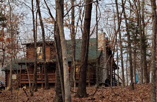 Blackwell Cabin | Secluded cabin on private property
