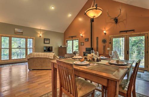 Casper House | Secluded Casper Mtn Cabin Fire Pit, 12 Mi to Town