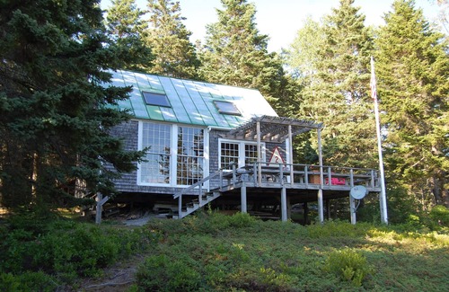Stonington House | Secluded Cottage with Stunning Ocean Views