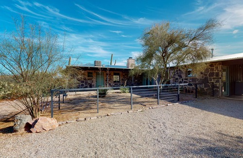 Tucson House | Secluded, dog-friendly home on 3.5-acres with mountain views & upper deck