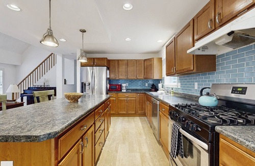 Southport House | Secluded Dog-Friendly Getaway w/Free WiFi, Private Washer/Dryer, Furnished Deck