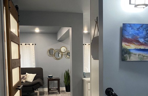 Valparaiso Apartment | Secluded downtown carriage house