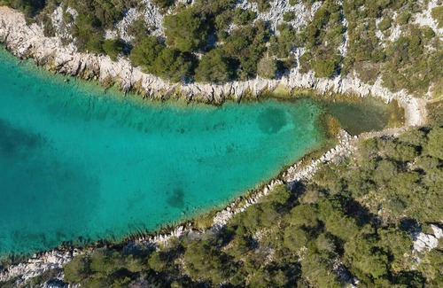 Tkon House | Secluded fisherman's cottage Cove Triluke, Pašman (K-20973)