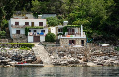 Gdinj House | Secluded fisherman's cottage Cove Virak, Hvar - 17875