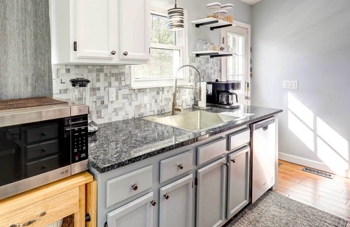 Millers Creek House | Secluded Getaway ~ 3 Mi to Blue Ridge Parkway