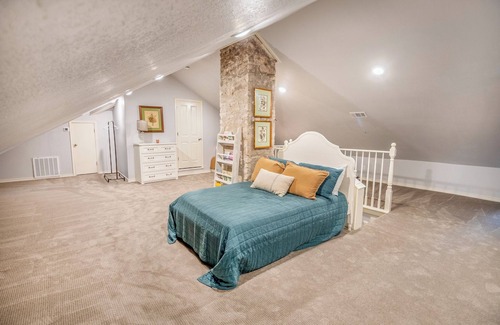 Lampasas Other | Secluded historic ranch on 18 acres with plenty of room for outdoor entertaining