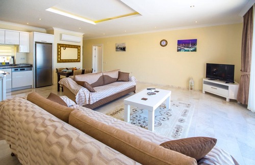 Islamlar House | Secluded Honeymoon Villa with Totally Private Infinity Pool & Indoor Heated Pool