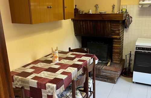 Monterosso House | Secluded house in the mountains with garden