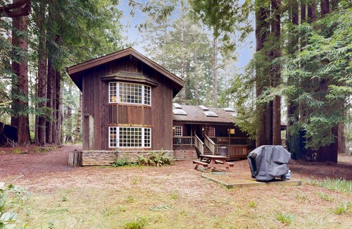 Little River House | Secluded house with WiFi, private hot tub, wood burning fireplace, Dog friendly