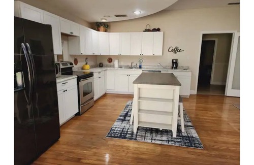 Candler House | Secluded in the City