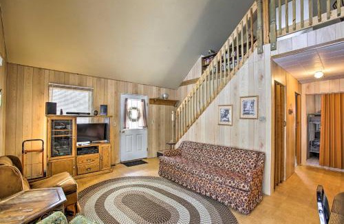 Irons House | Secluded Irons Cabin with 5-Acre Yard, Deck, Grill!