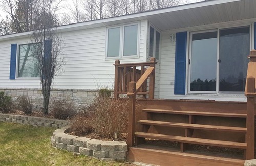Steuben Cottage | Secluded lakeside Cottage in the heart of National Forest- down UP back roads.