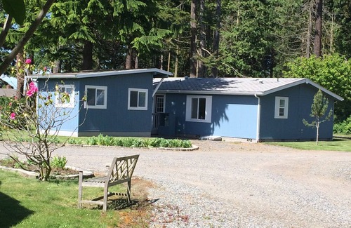 Clallam County House | Secluded location, private Beach Access, water views, sleeps 6