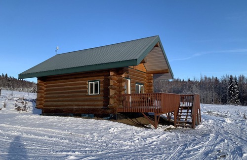 Fairbanks Cabin | Secluded Log Cabin, 30 min from Chena Hot Springs