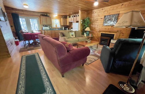 Manistee Cabin | Secluded log cabin in Manistee Nat'l Forest with access to Lake Michigan beach.