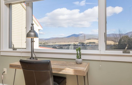 Stanley House | Secluded Luray Mountain Home near Shenandoah Park: Fire pit, Hot Tub, Game Room!