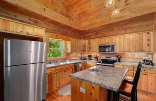 Whittier House | Secluded mountain privacy