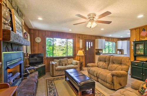 Robbinsville Cabin | Secluded 'Mountain Home' 12 Mi to Tsali Area