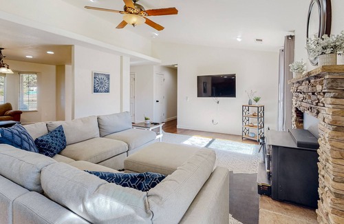 Oakhurst House | Secluded mountain-view home with large backyard, private pool, grill, & foosball