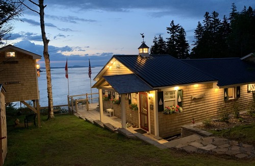 Campobello Island Cottage | Secluded Oceanfront Cottage w/Beautiful Beach for Sea Glass