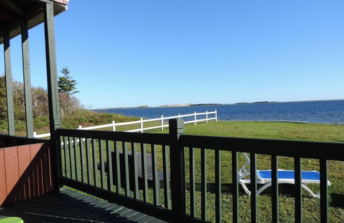 York Cottage | Secluded oceanfront property.