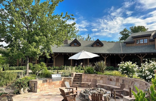 Cedar Ridge House | Secluded property on 200 acres. Great for family get aways.