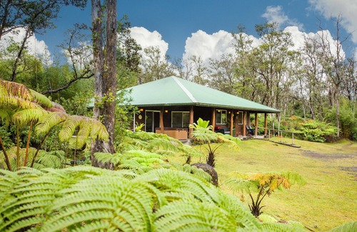 Royal Hawaiian Estates House | Secluded, Quiet Escape Close to National Park on 3 acres
