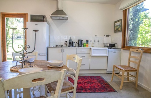Port Elliot Cottage | Secluded Seaside Retreat - Premium Luxury Accommodation