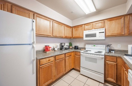 Amarillo Apartment | Secluded Serenity Sum