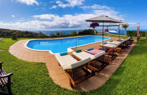 Calheta House | Secluded Tranquil Villa, Stunning Views | Theo's