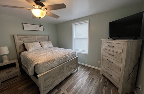 Boss Other | Secluded Upper Ozarks Farmhouse in Ozarks Mountains