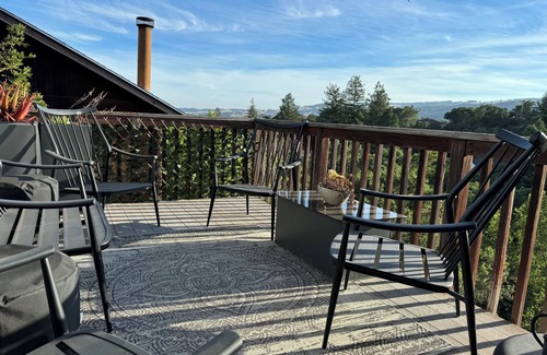 Fetters Hot Springs-Agua Caliente House | Secluded with Views: Wine Country Retreat.