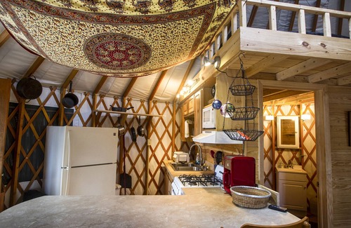 Asheville House | Secluded yurt on Blue Ridge Pwy & MTS Trl with hot tub, only 15min from downtown