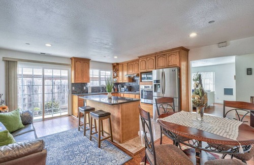 Marina House | Seclusion Oasis - Near Monterey Beaches & Aquarium