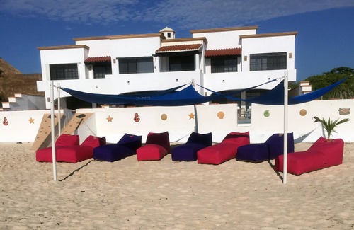 Playa del Secreto Villa | Secret Beach Villas - Sleeps up to 32 people - Private Beach - Owner is a Chef