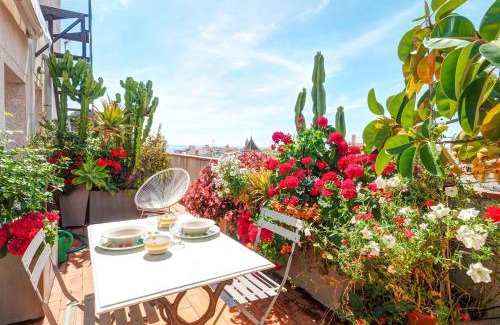 Sitges Apartment | Secret Garden Apartment by Hello Homes Sitges