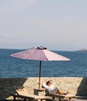 Jasri House | Secret Moon Beach House