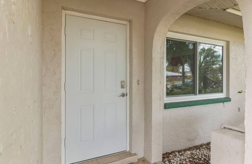 Port Charlotte - Charlotte Harbor Villa | Secret Oasis canal front and heated pool