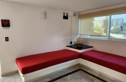 Lomas de Costa Azul Resort | Secretos del Sol Acapulco villas a 5 minutosdel mar