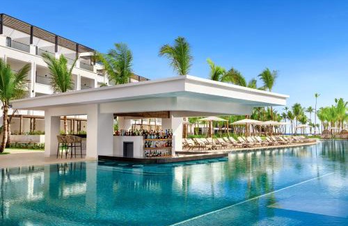 Punta Cana Resort | Secrets Tides Punta Cana - All Inclusive