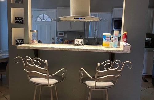 North Las Vegas House | SECURE FAMILY HOME/VACATION/WORK SPACE ECT.