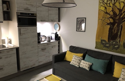 Arcachon Apartment | Secure new T3 with garden for 4 people + parking - near beach & town center