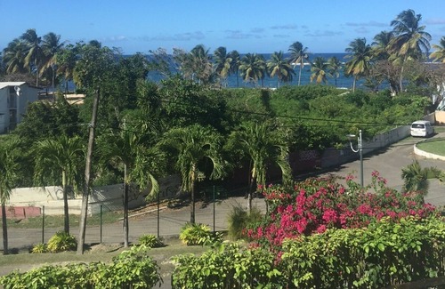 L'Autre-Bord Apartment | SECURE TROPICAL RESIDENCE
