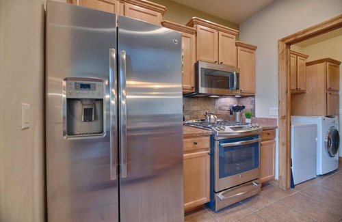 Pagosa Springs House | See Fall's Changing Colors! Charming Alpine Escape with Fireplace, 8 Minutes to Downtown Pagosa