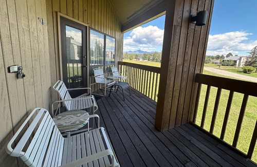 Pagosa Springs Condo | See Fall's Changing Colors! Aspenwood Condo:Family-Friendly, Near Golf, Lakes, and Wolf Creek Resort