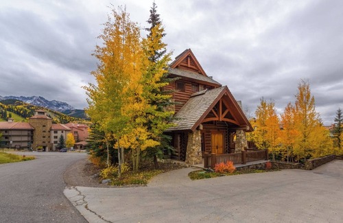 Mountain Village Cabin | See Forever Cabin 110- Beautiful Three bedroom Cabin with marvelous views
