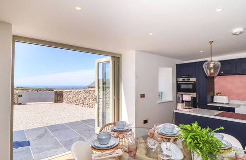 St Just Cottage | SEE TWO SEAS, CAPE CORNWALL, pet friendly, with hot tub in St Just