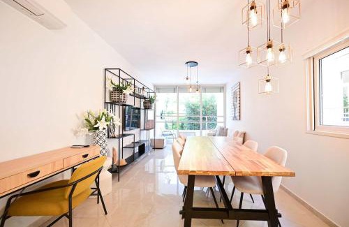 Tel Aviv City Center Apartment | Seeds of Gold by HolyGuest